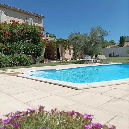 D'hote Au Coeur Des Alpilles Mouries